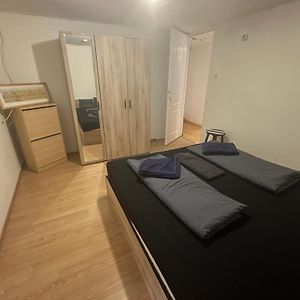 Hostel King